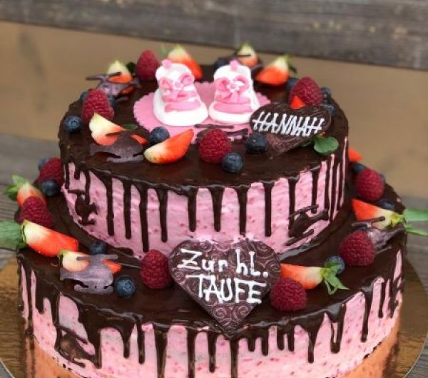 Naked-Cake Tauftorte.JPG